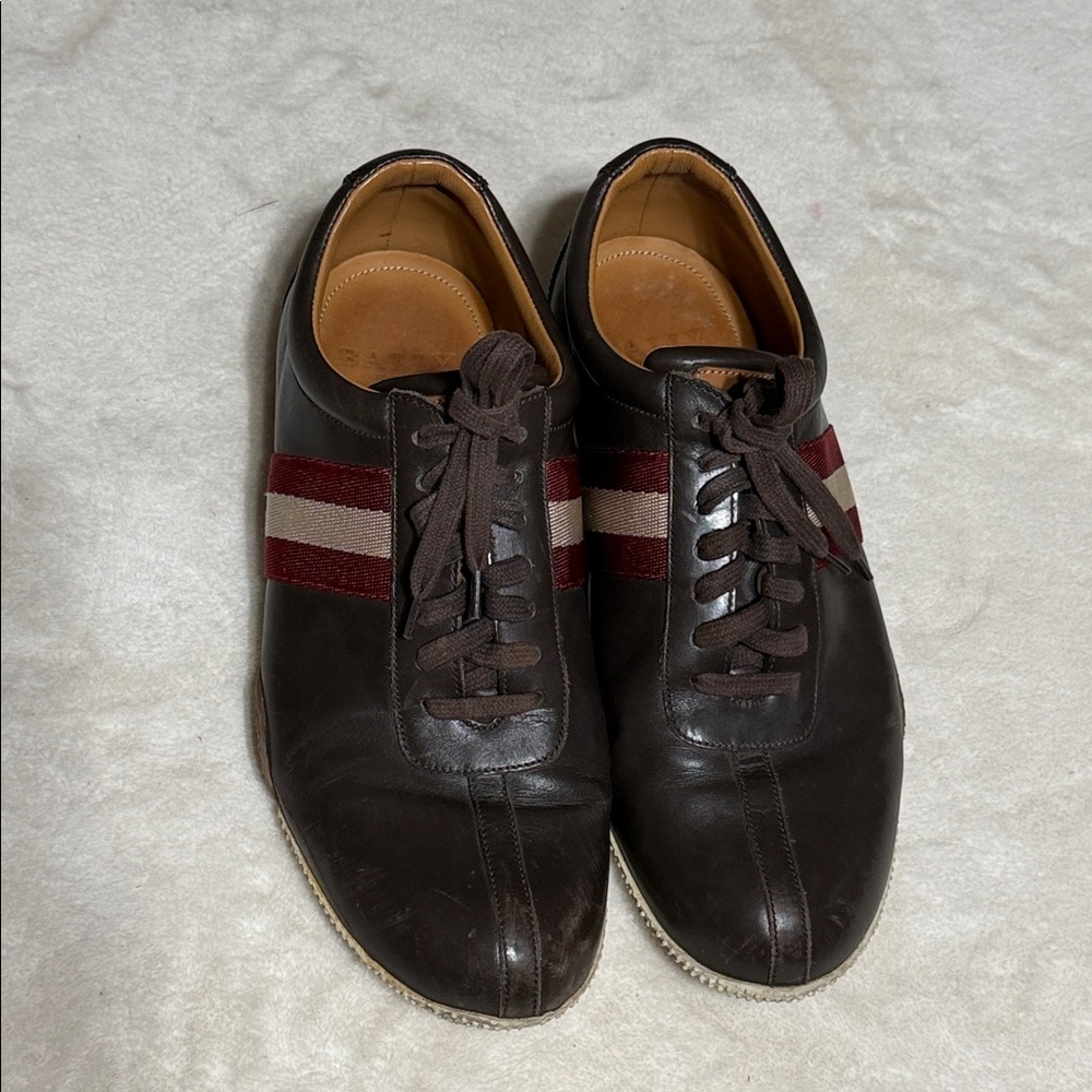 Bally Switzerland Freenew lace up sneakers Size 9.5D